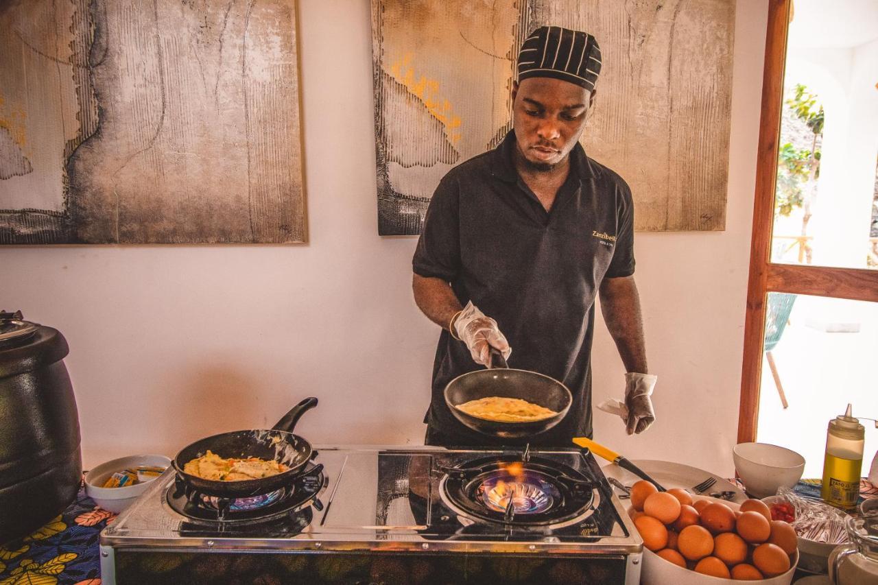 Zanzibella Hotel & Spa Kiwengwa  Εξωτερικό φωτογραφία A chef cooking